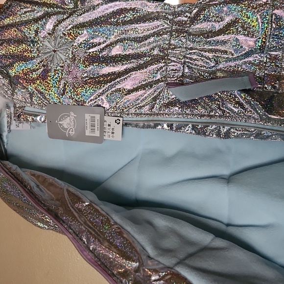 Brand New Disney Frozen Girl Jacket. Size 5/6 - Picture 6 of 8
